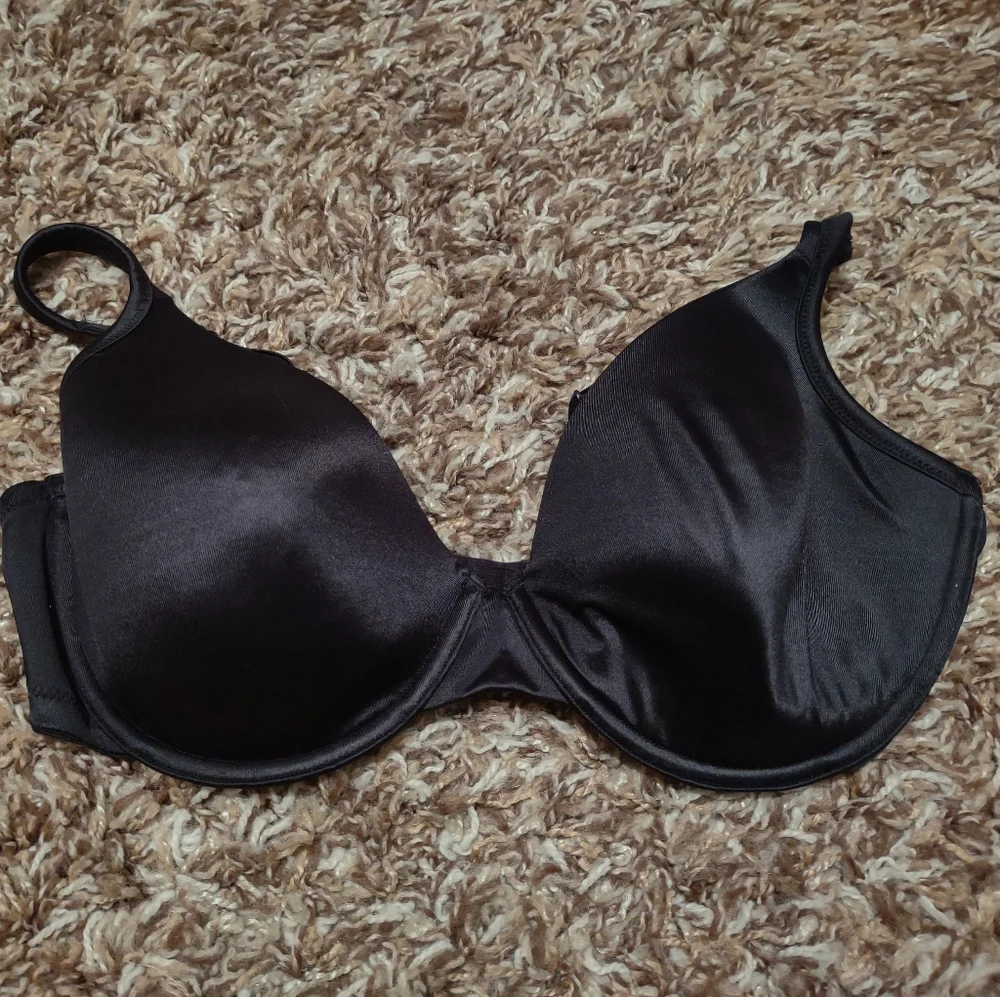 Vanity Fair Black Bra - Picture 8 of 8